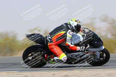 media/Mar-28-2022-Superbike Trackdays (Mon) [[b8603d0f67]]/Open Track Time/Turn 3 Inside/